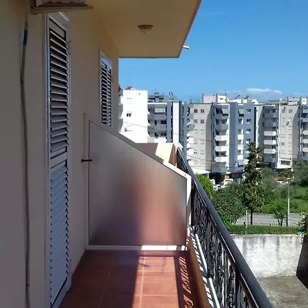 Kristal Πανσιόν 3*